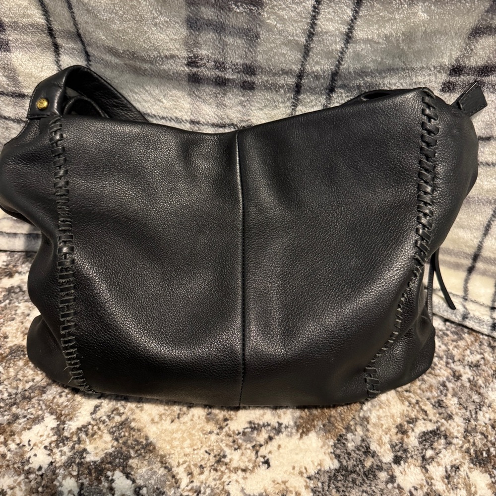 Hobo Alannis Black Leather Shoulder Bag